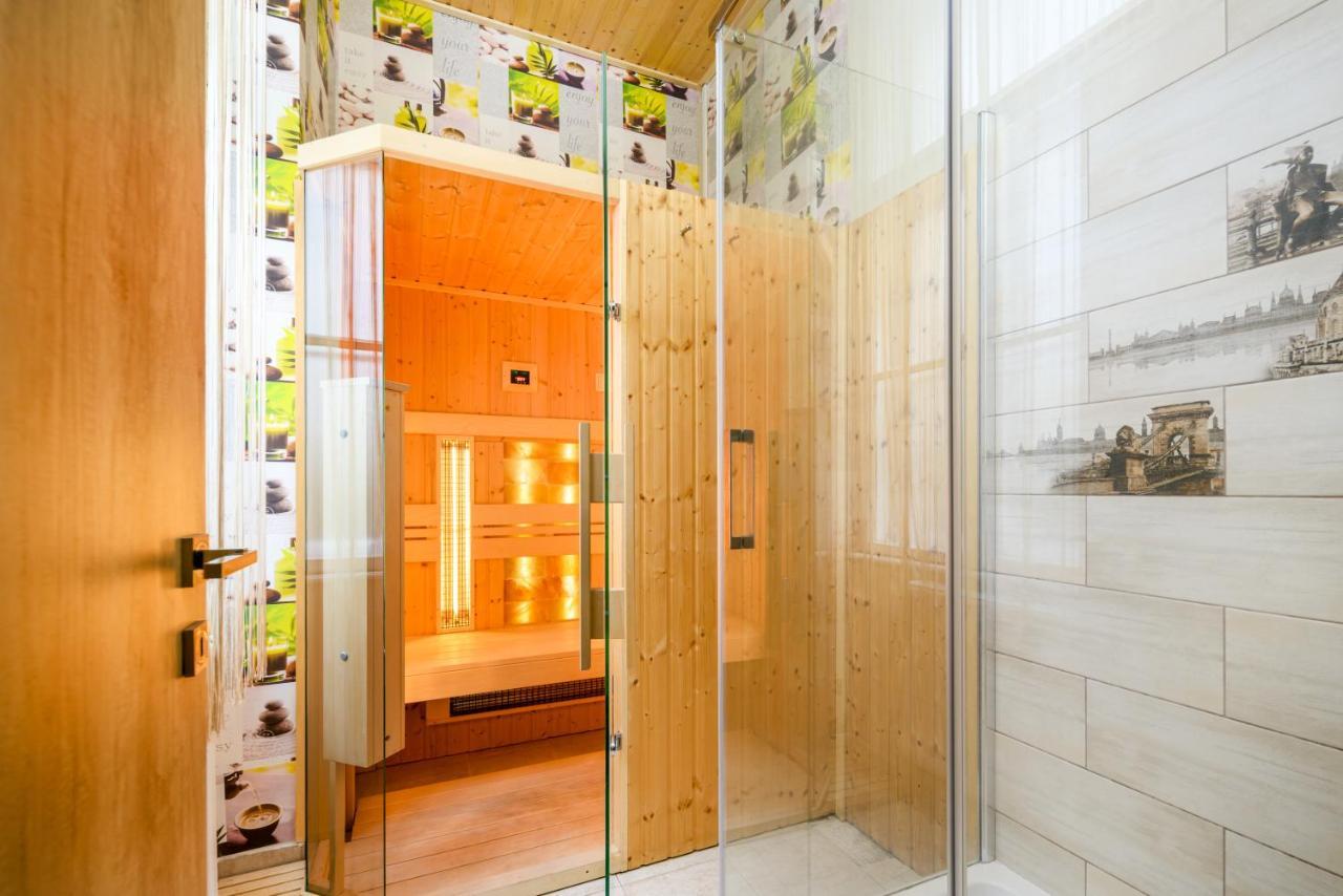 Downtown Deluxe-Two Bedroom Apartment With Sauna ブダペスト エクステリア 写真